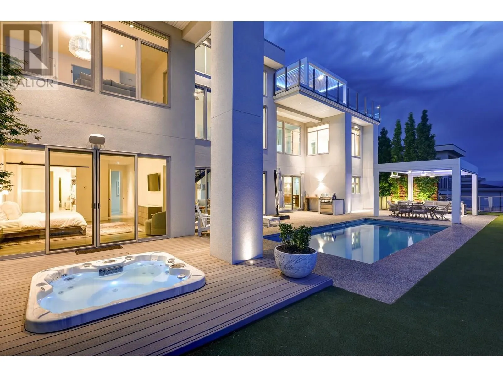 1384 Pinot Noir Drive