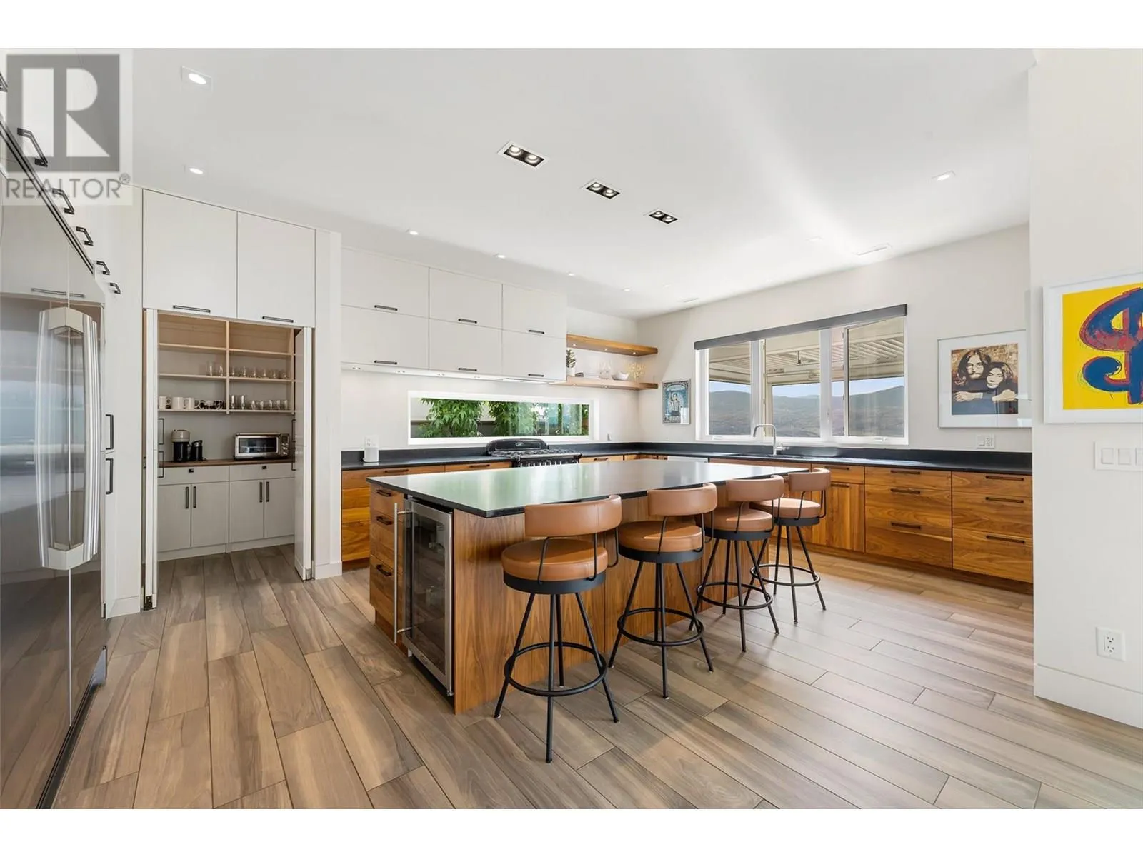 1384 Pinot Noir Drive