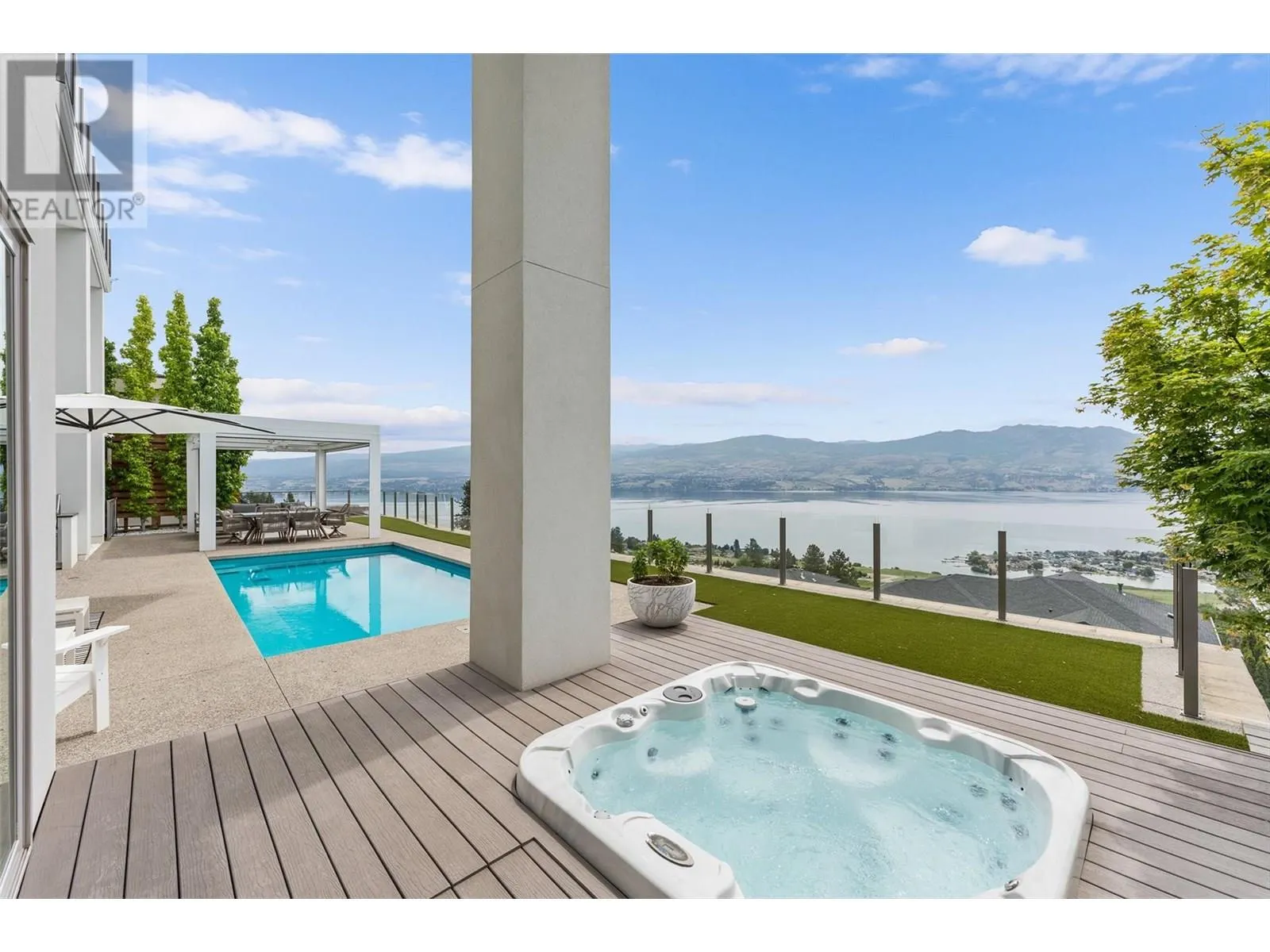 1384 Pinot Noir Drive
