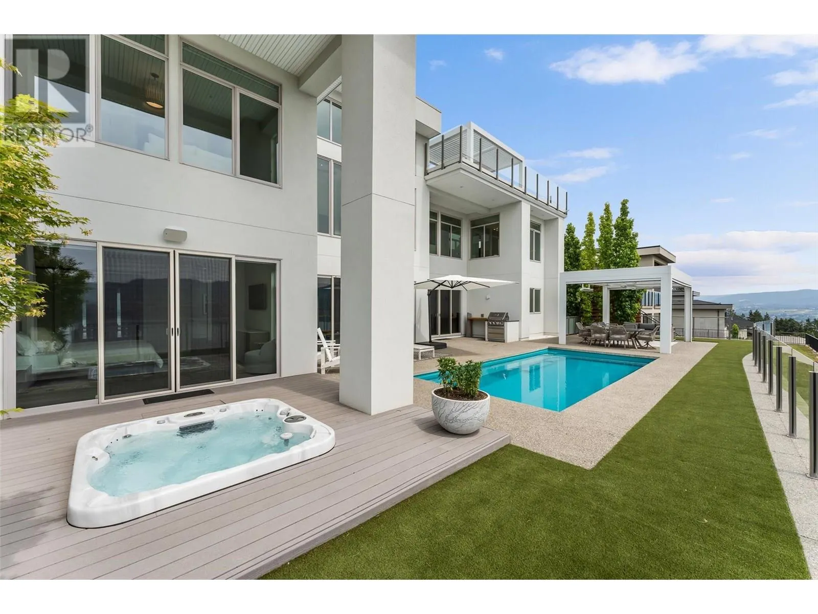 1384 Pinot Noir Drive