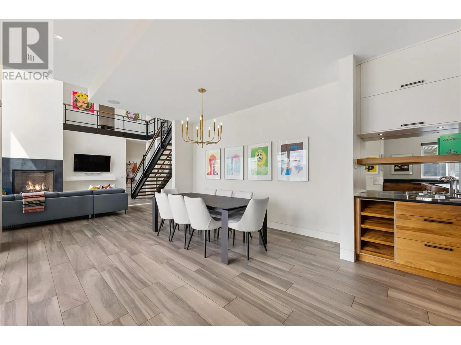 1384 Pinot Noir Drive