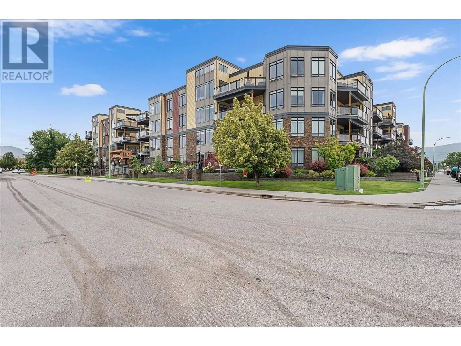 1933 Ambrosi Road Unit# 206