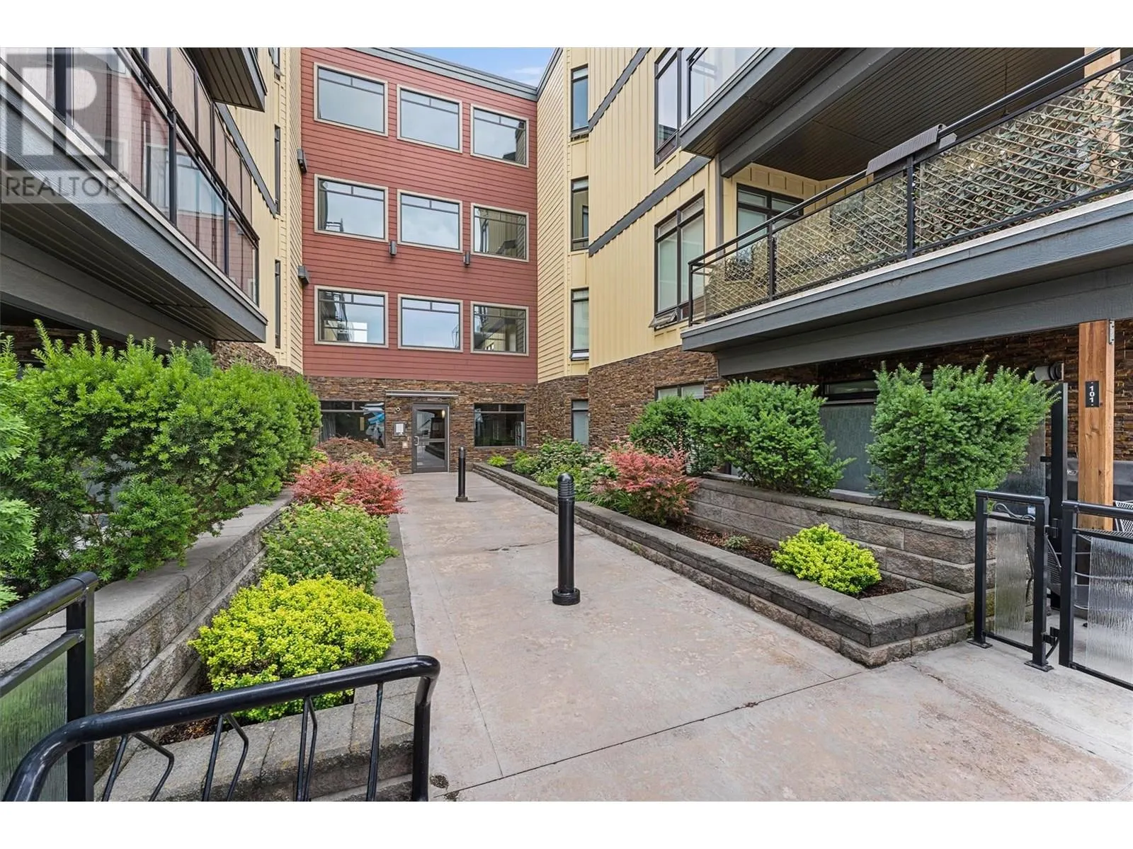 1933 Ambrosi Road Unit# 206