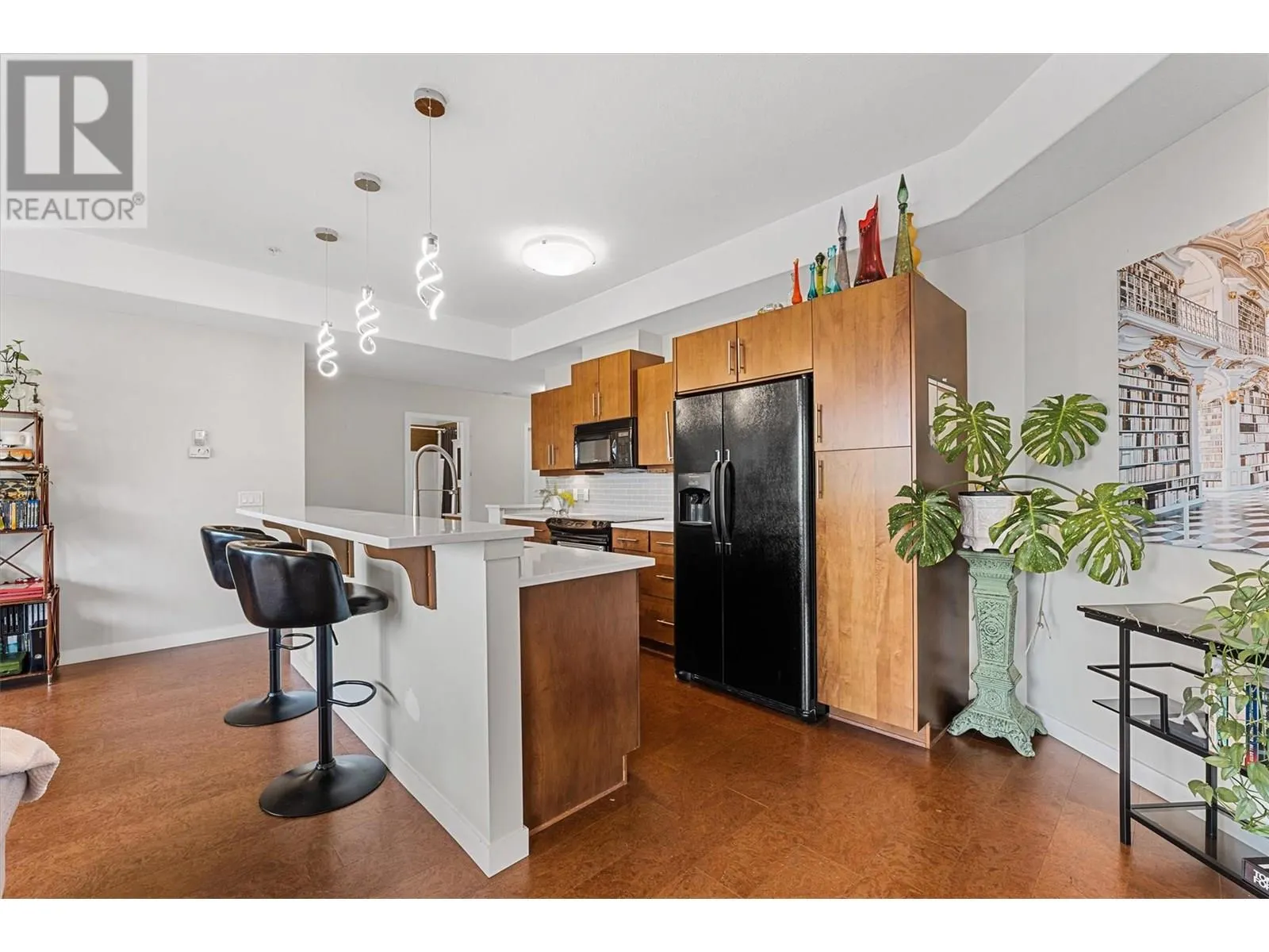 1933 Ambrosi Road Unit# 206