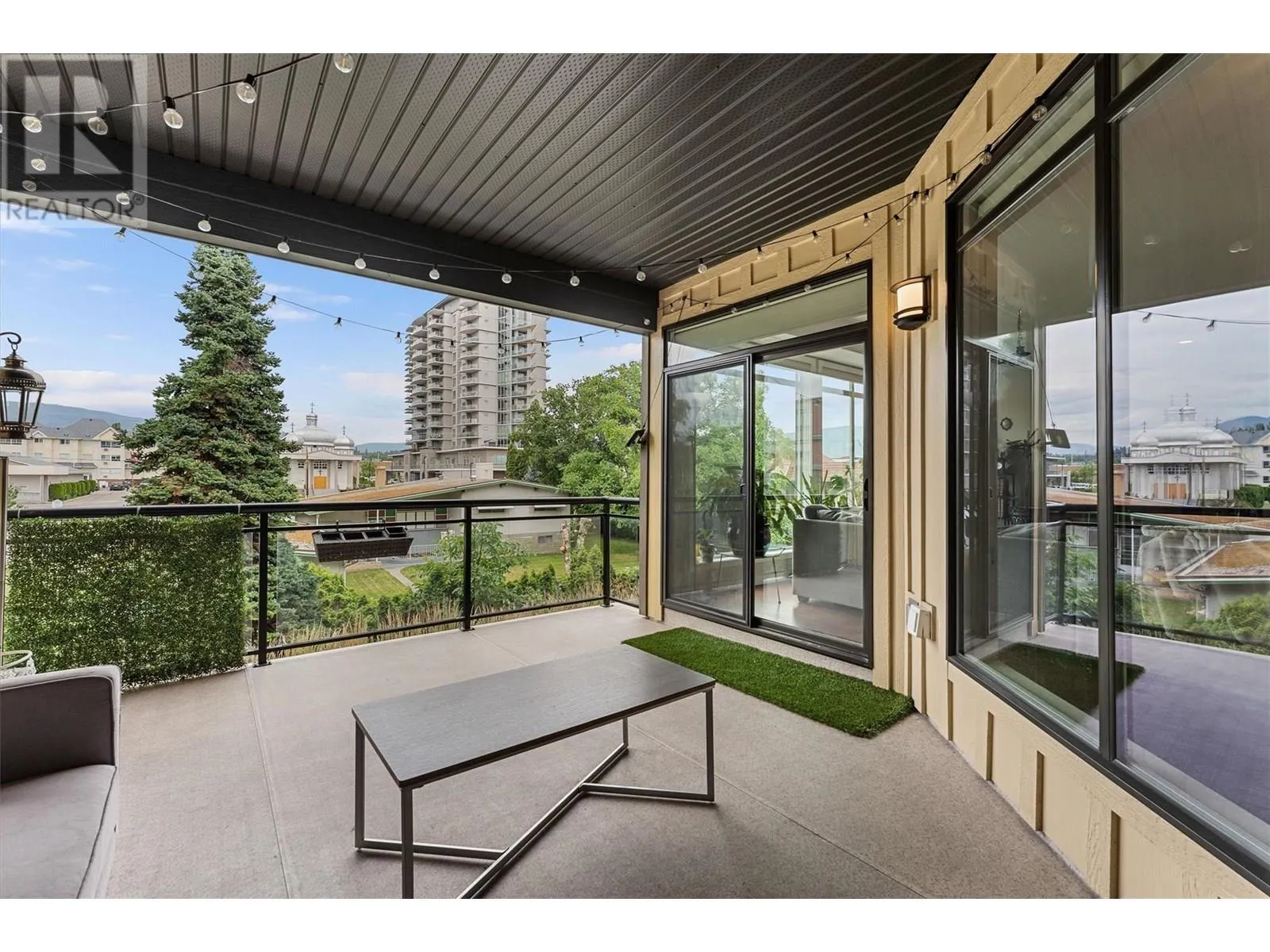 1933 Ambrosi Road Unit# 206