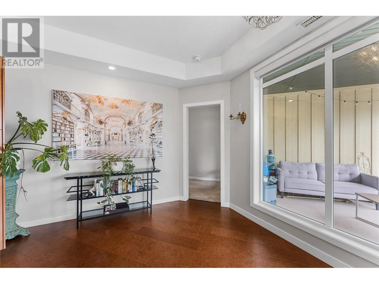 1933 Ambrosi Road Unit# 206