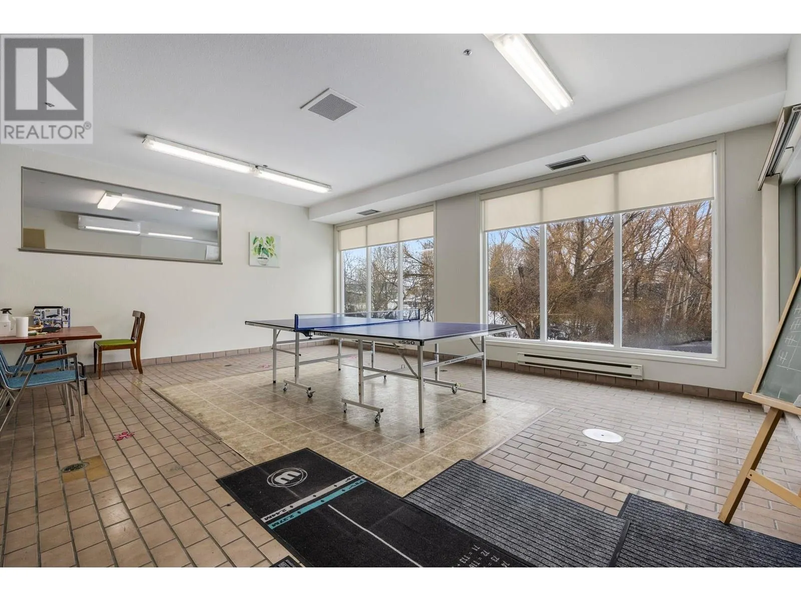 1045 Sutherland Avenue Unit# 130