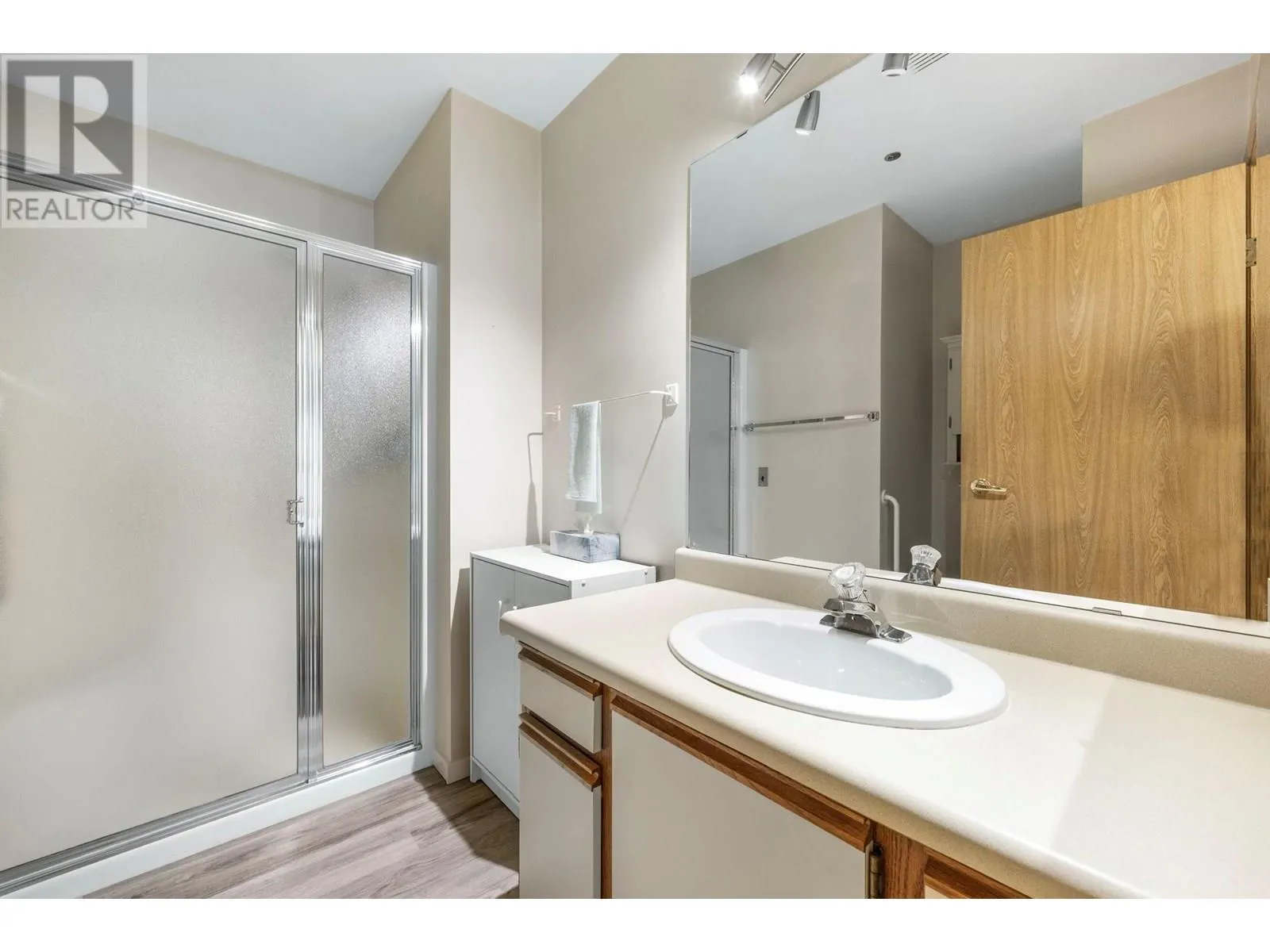 1045 Sutherland Avenue Unit# 130