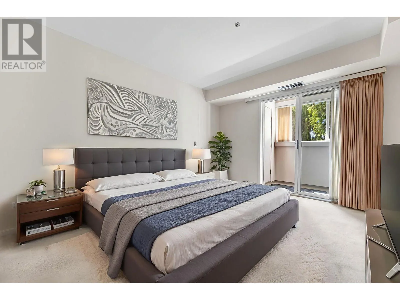 1045 Sutherland Avenue Unit# 130