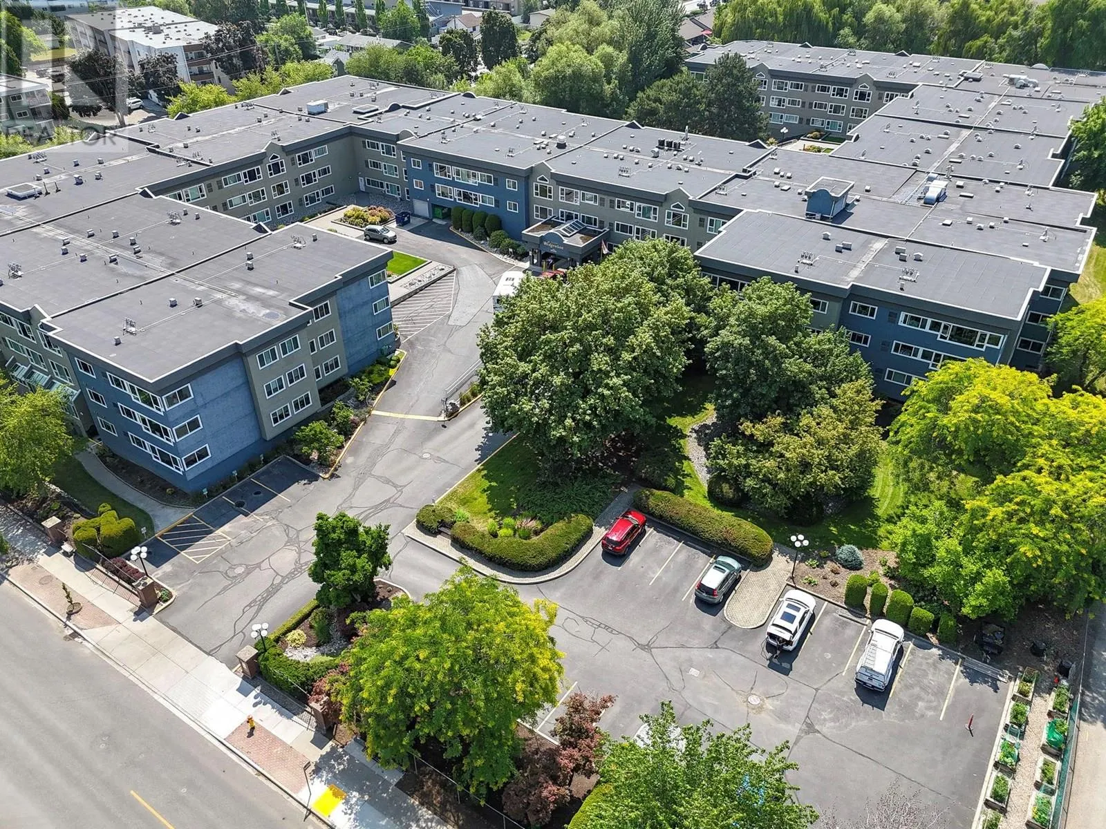 1045 Sutherland Avenue Unit# 130