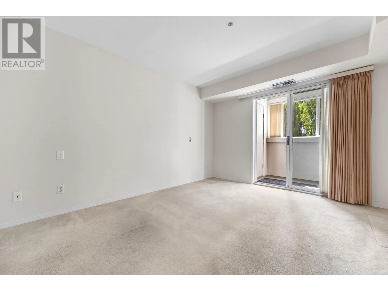 1045 Sutherland Avenue Unit# 130