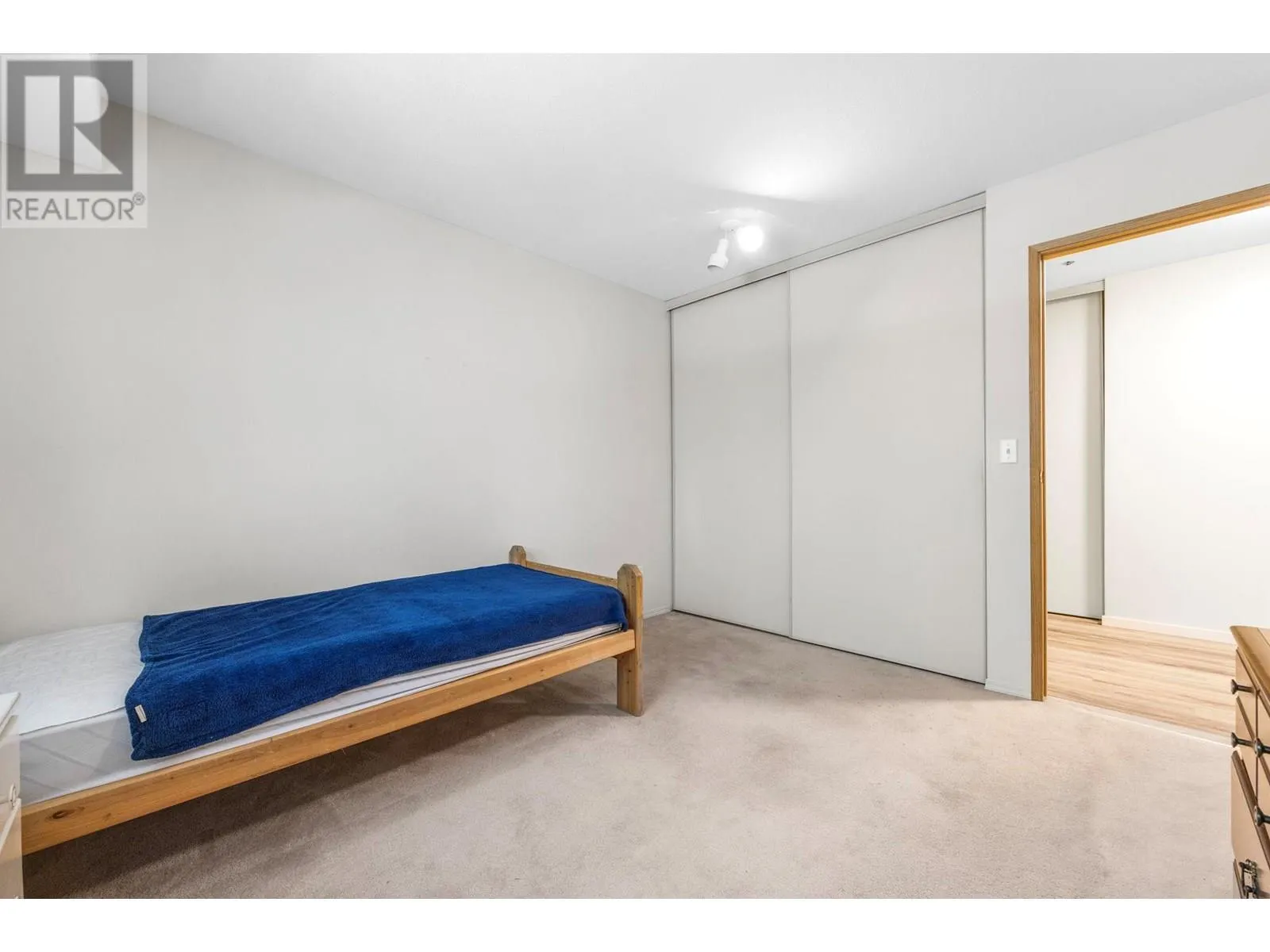 1045 Sutherland Avenue Unit# 130