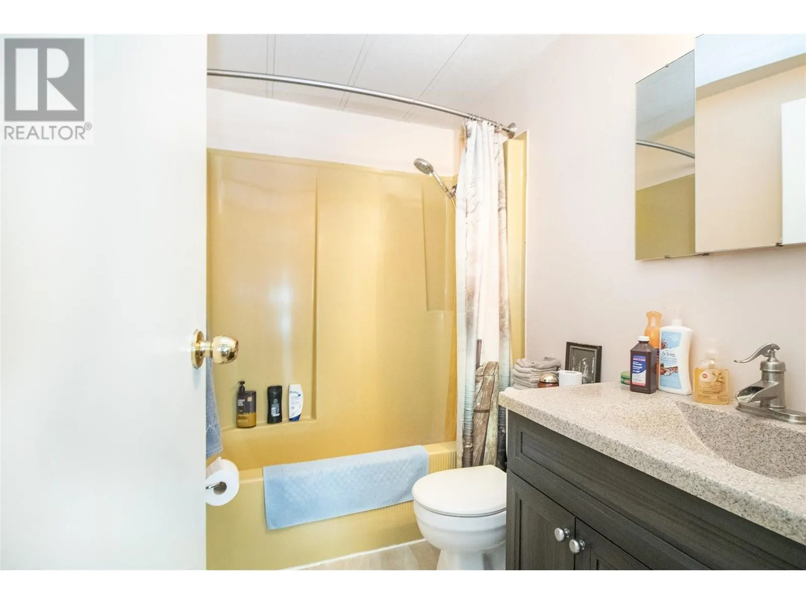 3591 Old Vernon Road Unit# 215