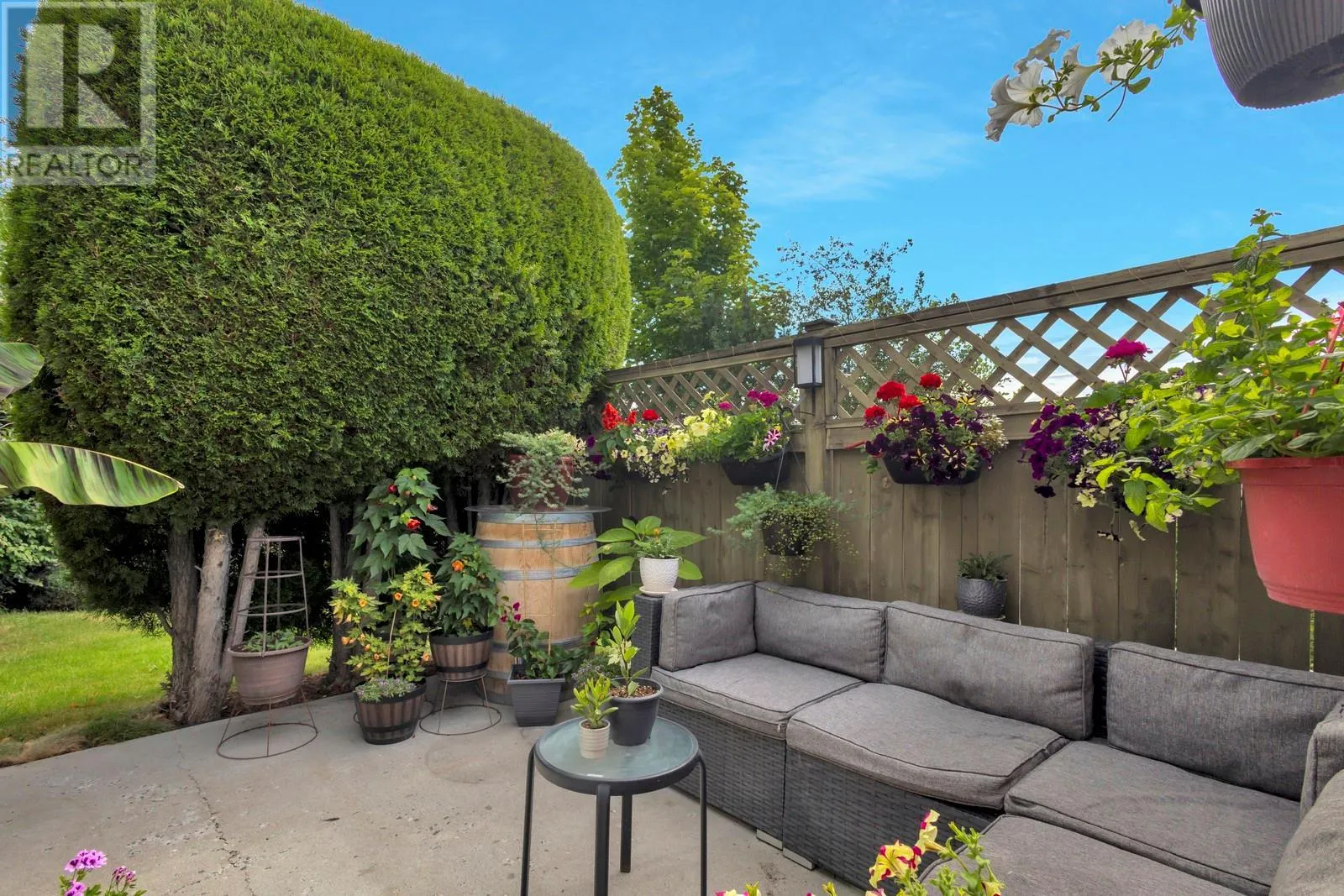 2210 Louie Drive Unit# 6