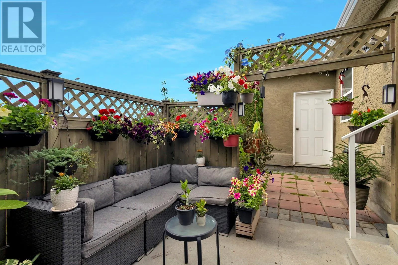 2210 Louie Drive Unit# 6