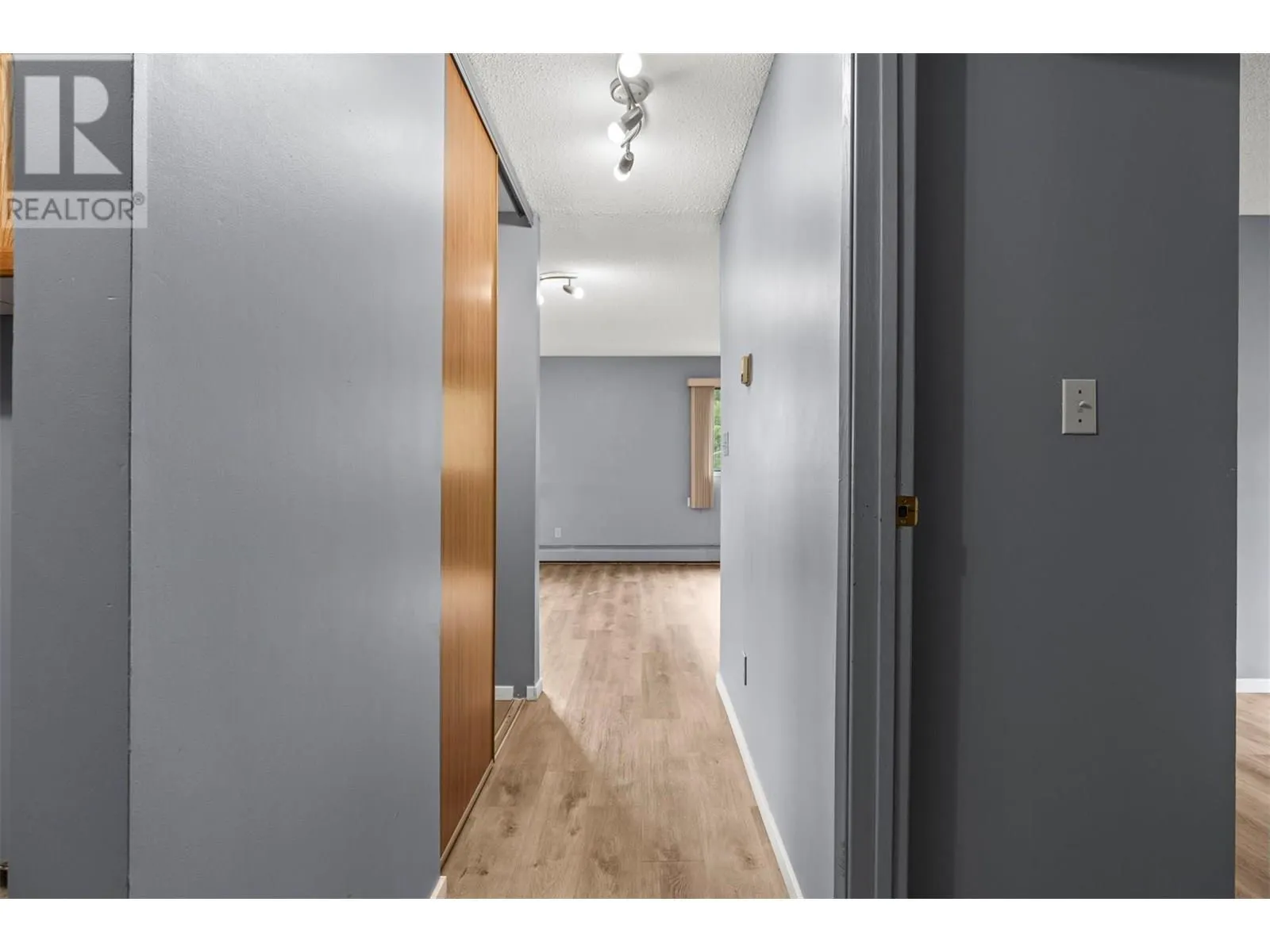 3901 32 Avenue Unit# 414