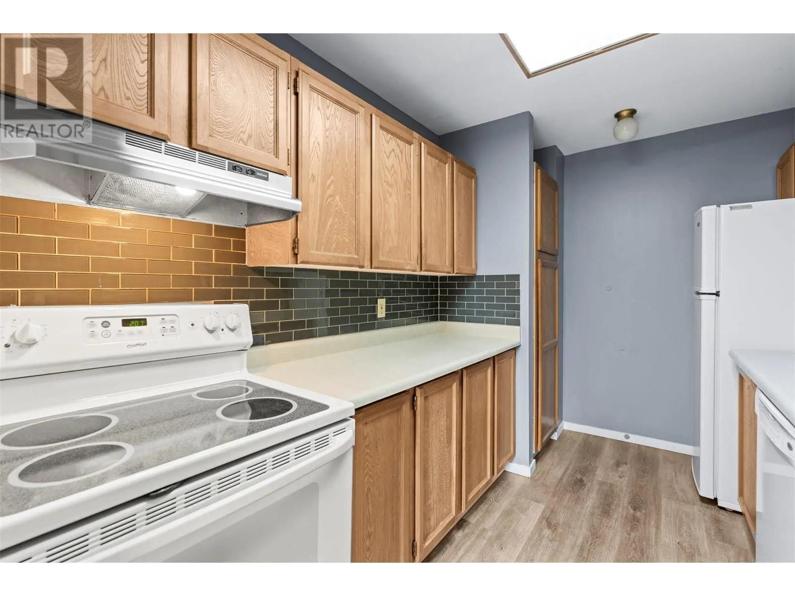 3901 32 Avenue Unit# 414