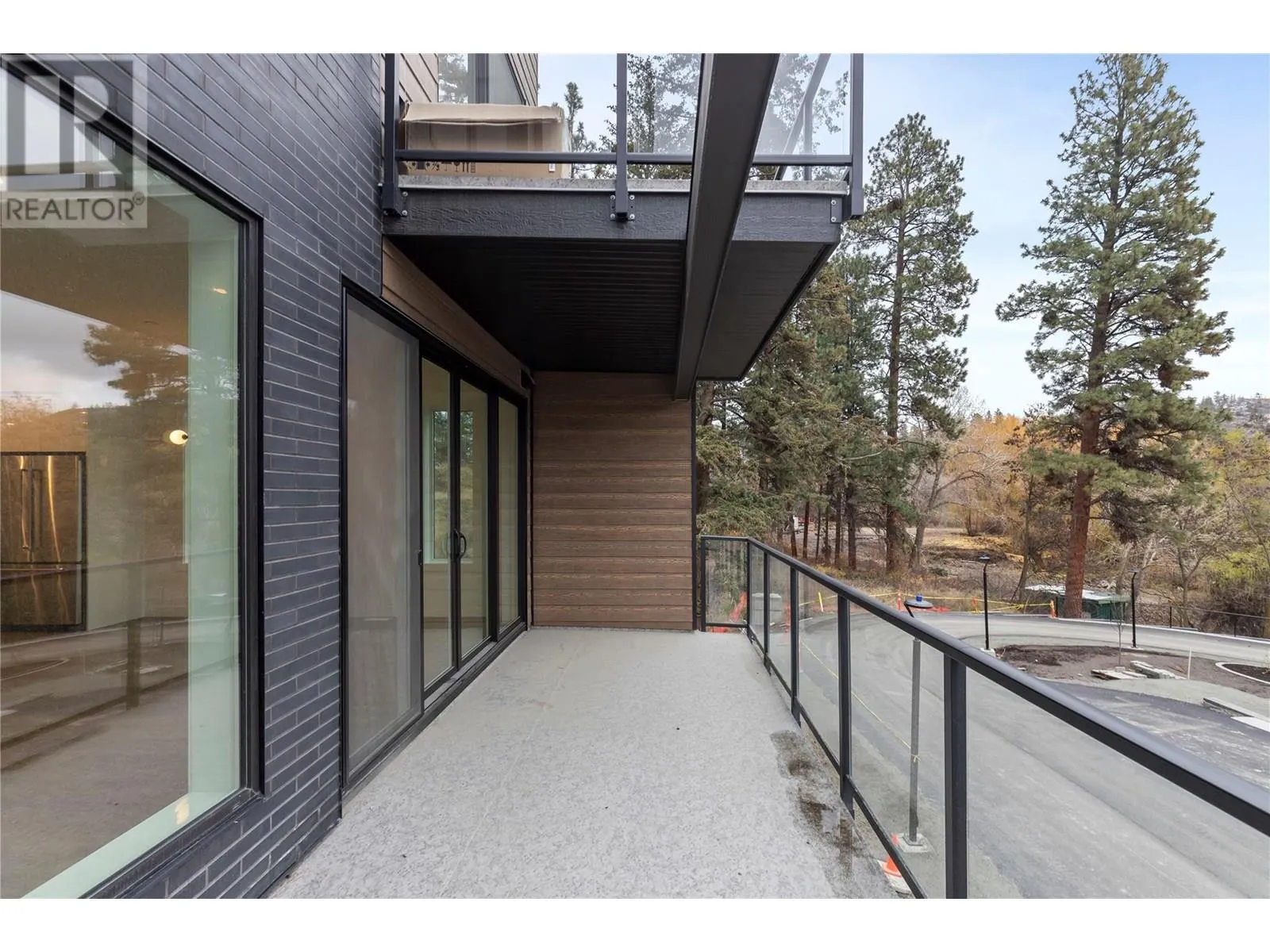 2735 Shannon Lake Road Unit# 210