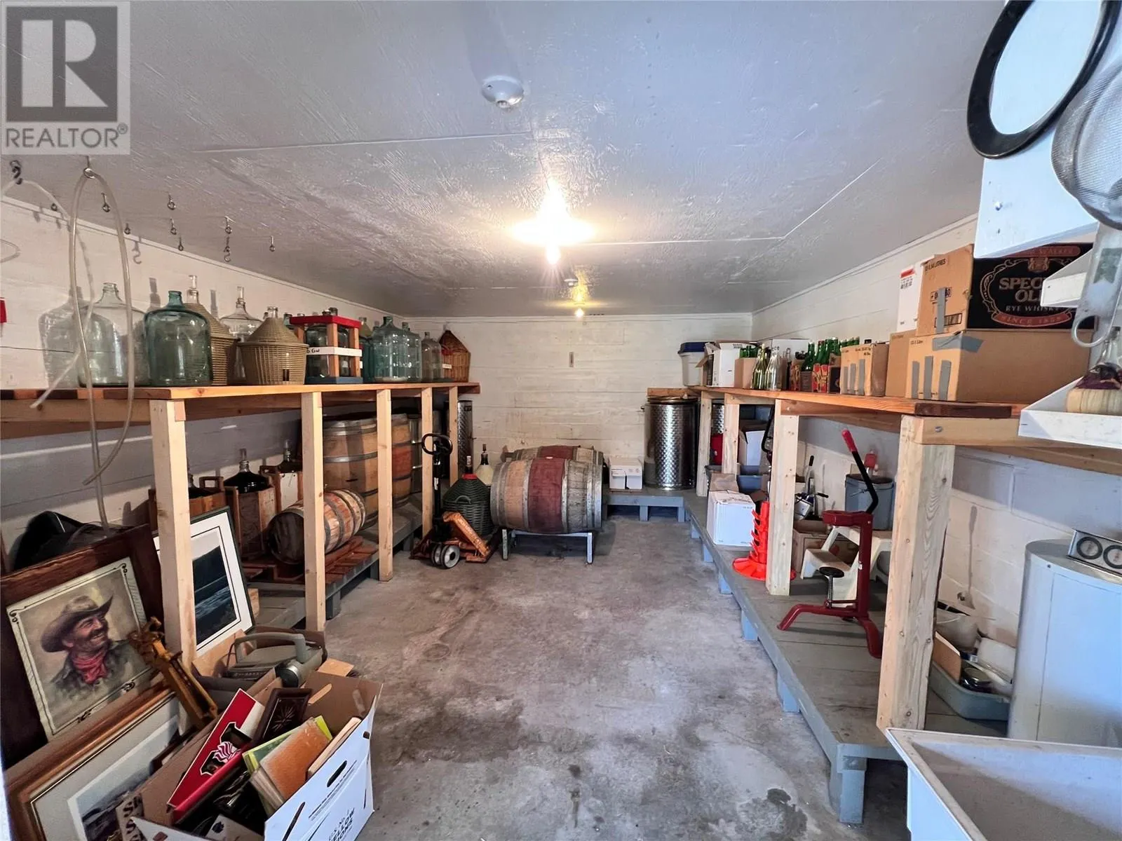 3655 McLean Creek Road