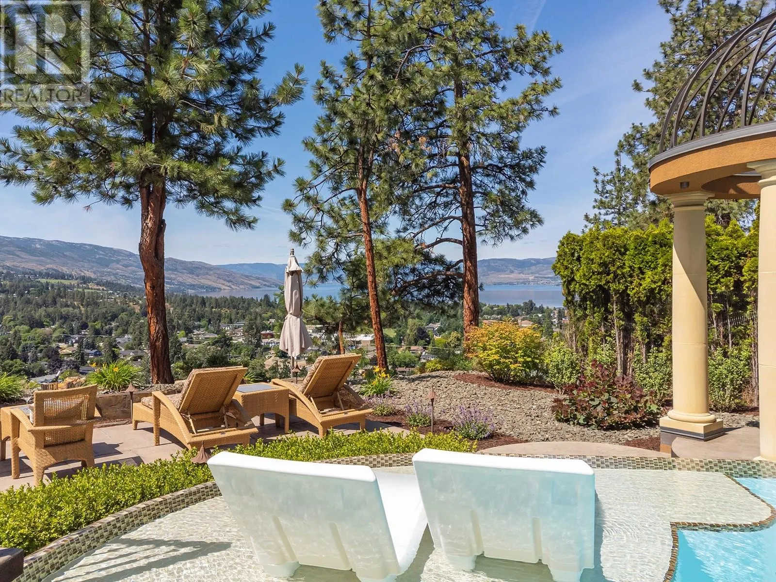 983 Westpoint Drive