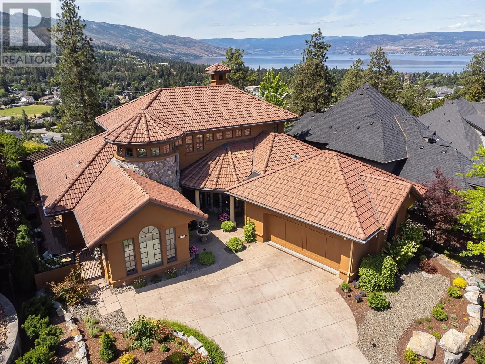 983 Westpoint Drive