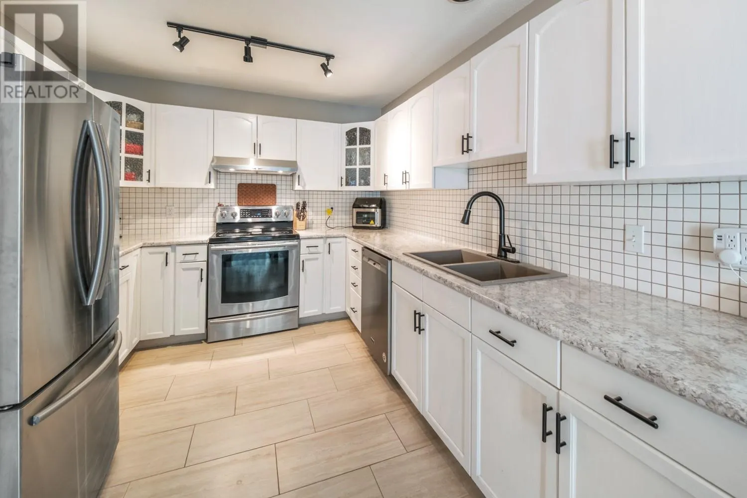 1801 53 Avenue Unit# 16