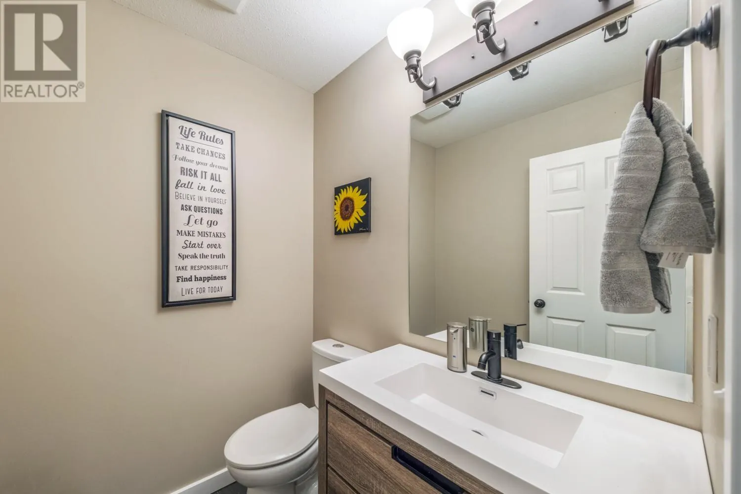 1801 53 Avenue Unit# 16