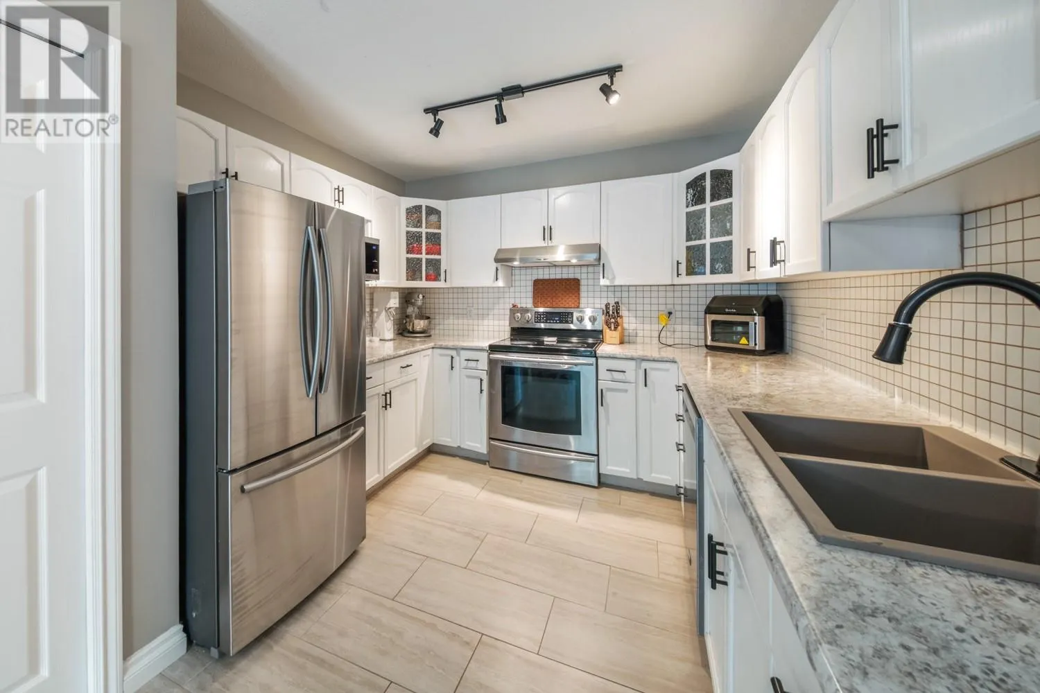 1801 53 Avenue Unit# 16