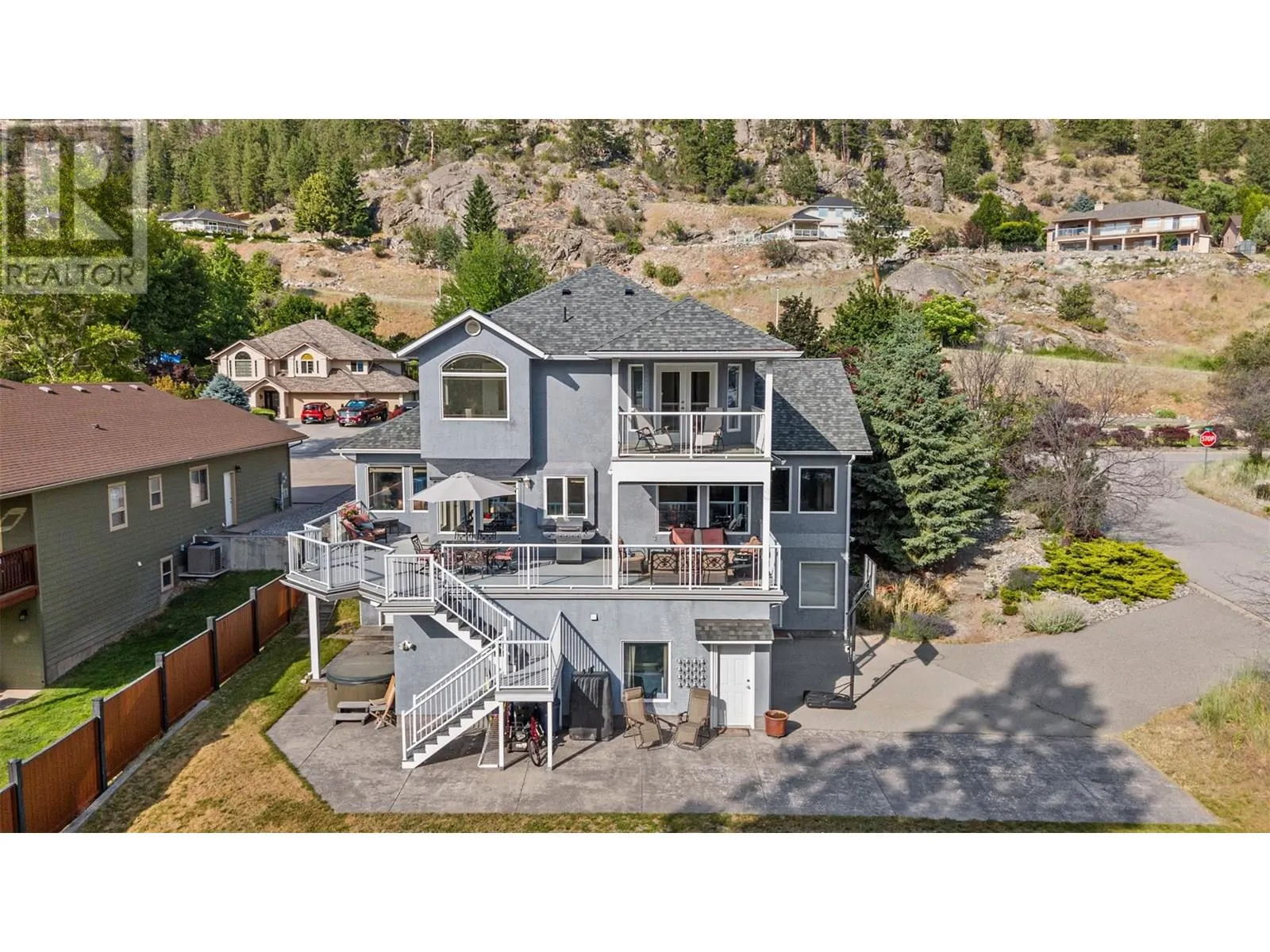240 Heritage Boulevard