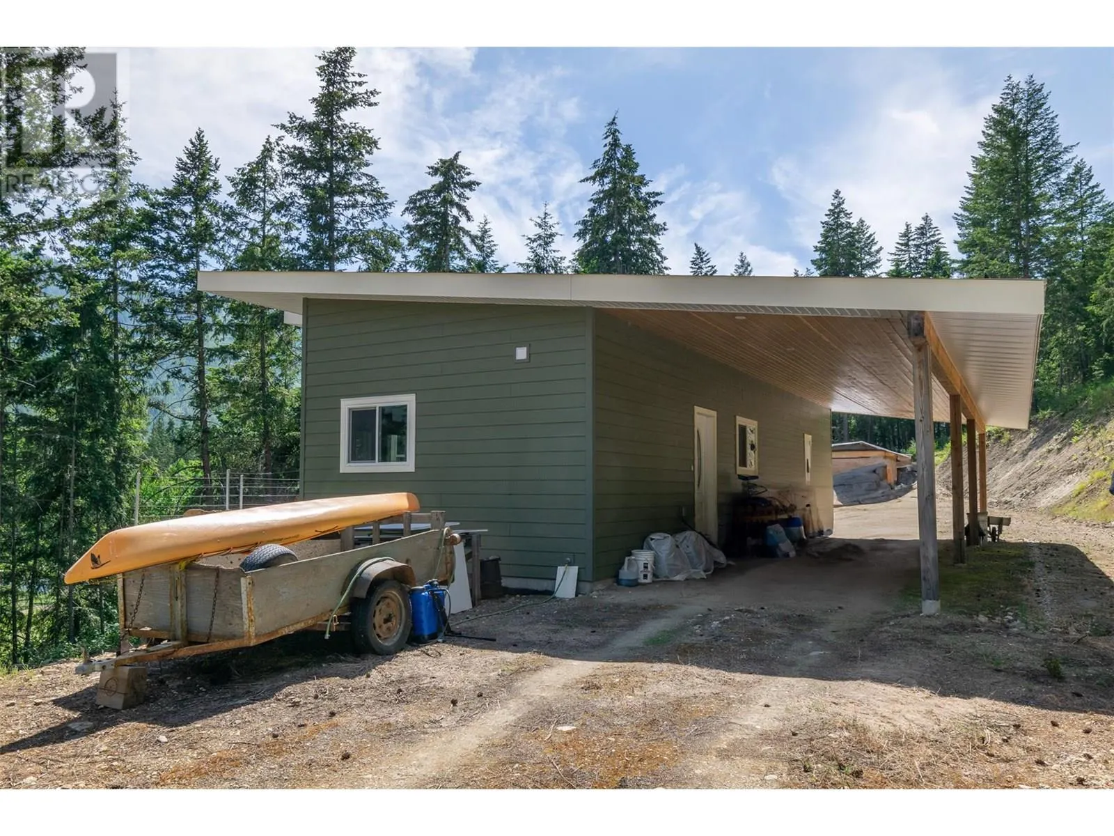 1771 Skimikin Road