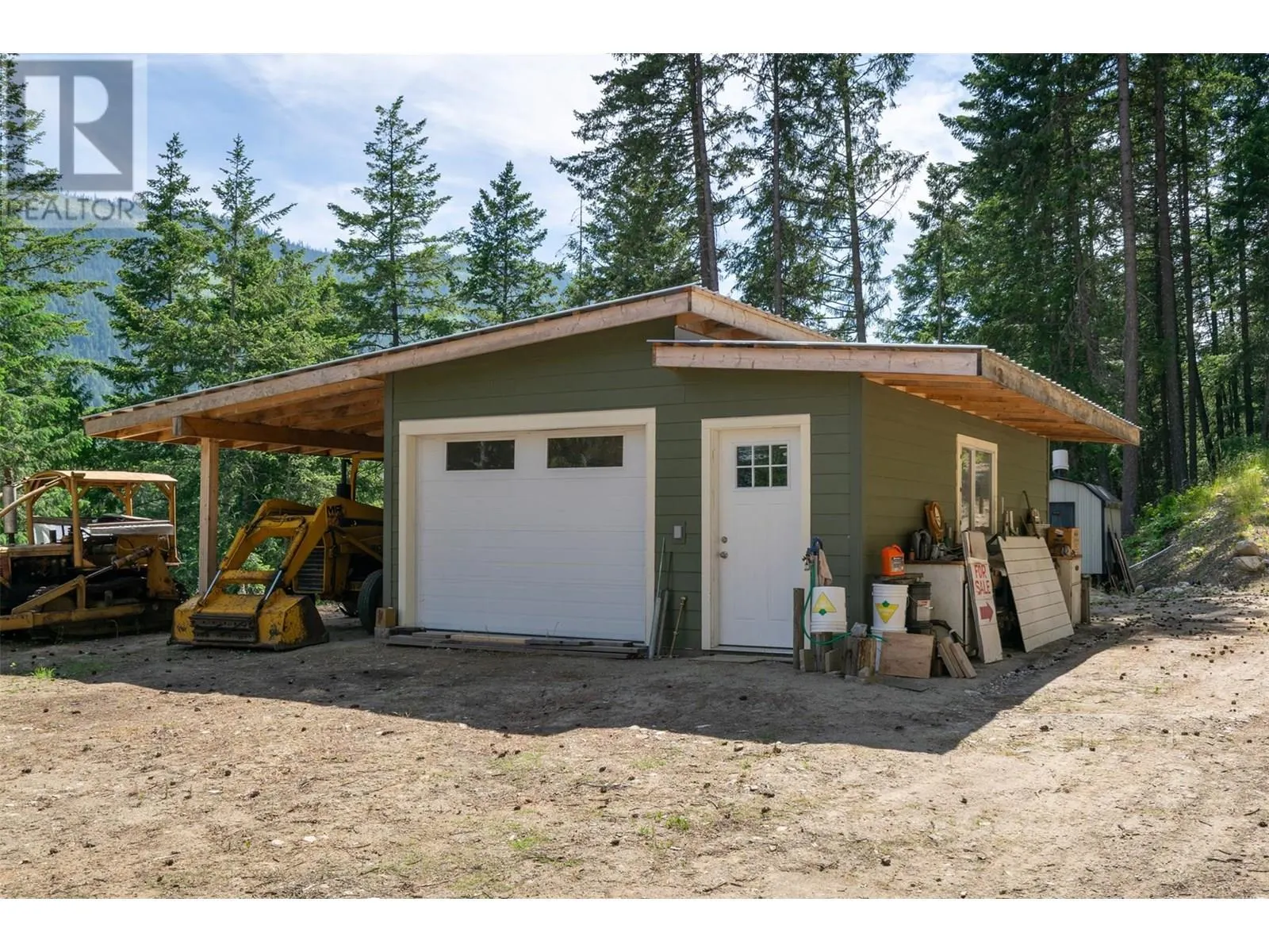 1771 Skimikin Road