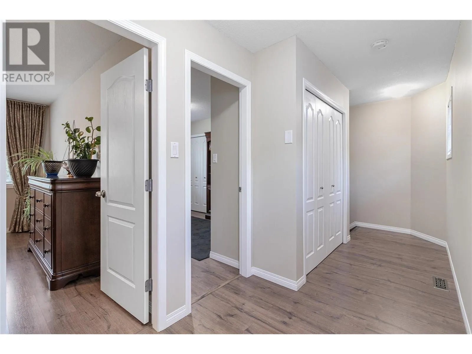 401 Browne Road Unit# 13 Lot# 13
