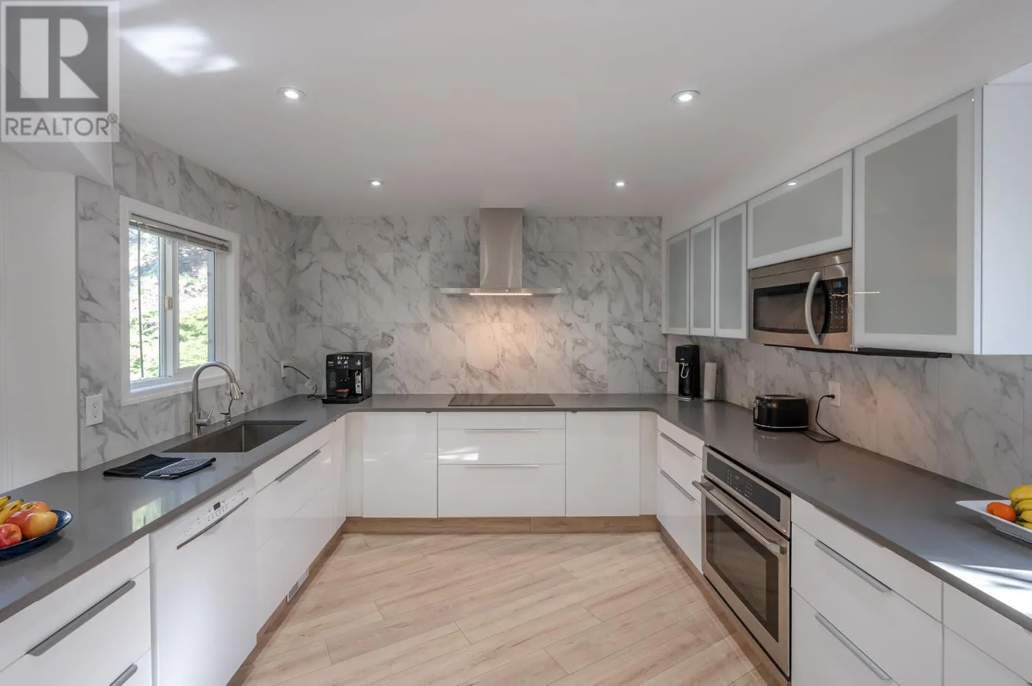115 PAR Boulevard