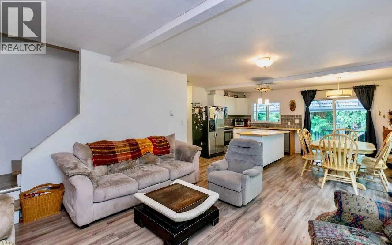 7536 Klondike Trail