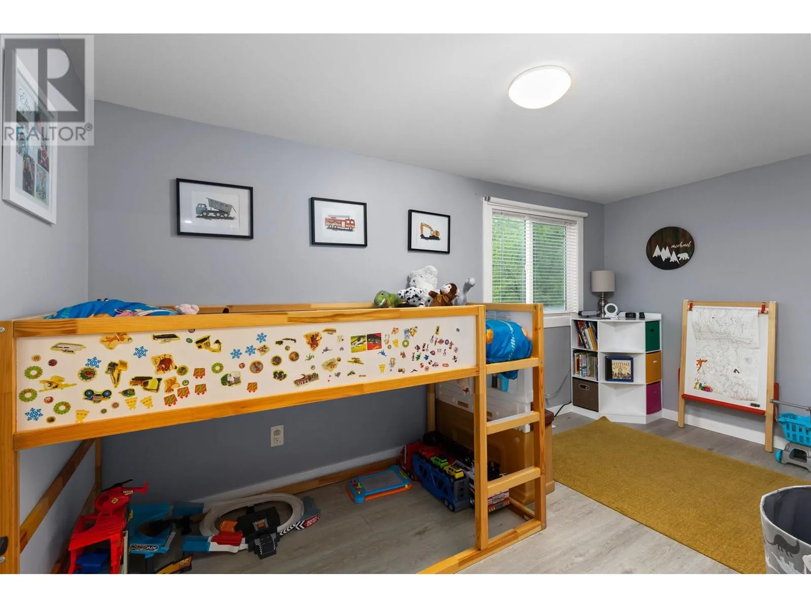 1860 Boucherie Road Unit# 102