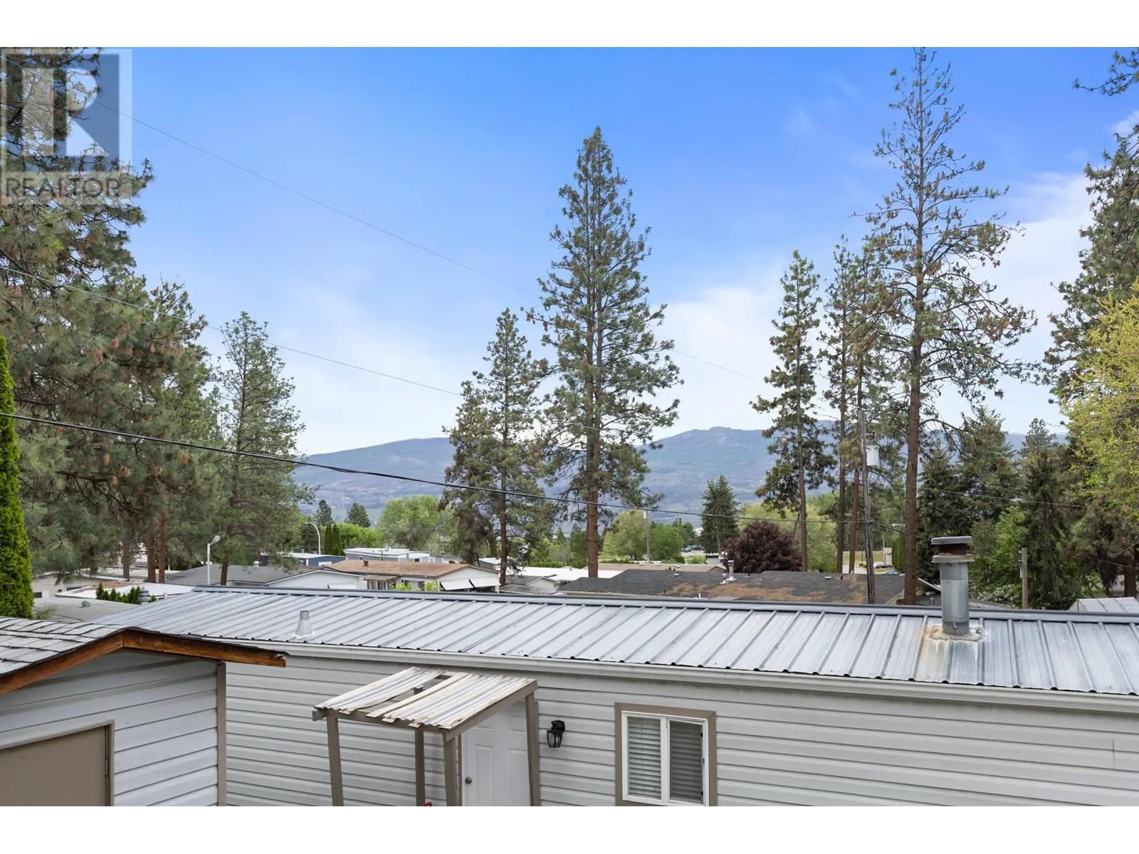 1860 Boucherie Road Unit# 102