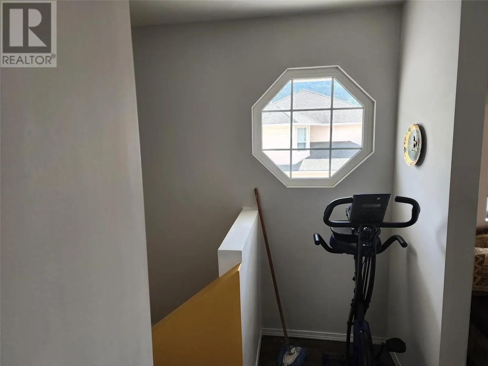 870 10 Street SW Unit# 101