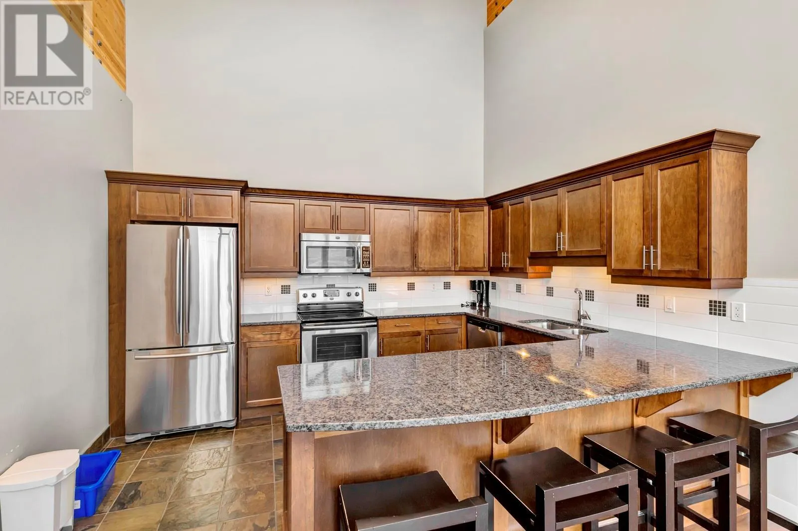 3211 Skyview Lane Unit# 304