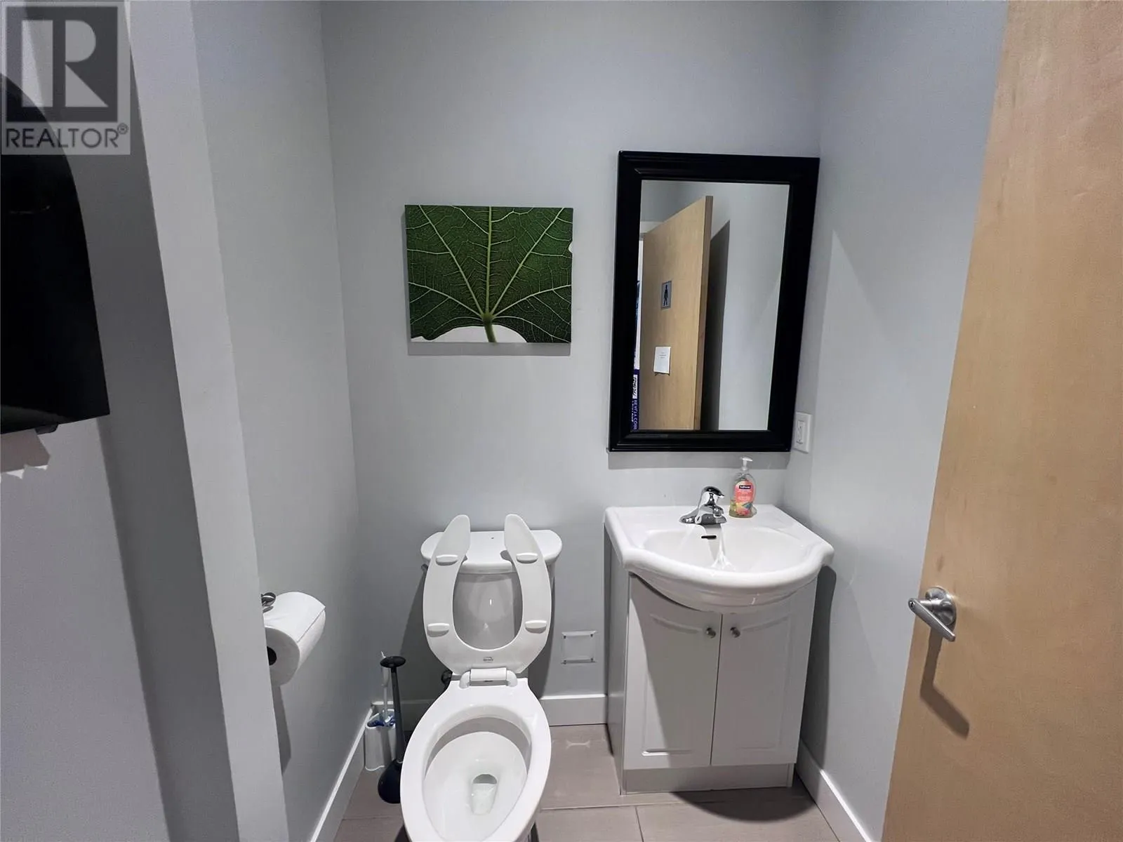 591 Bernard Avenue Unit# 101