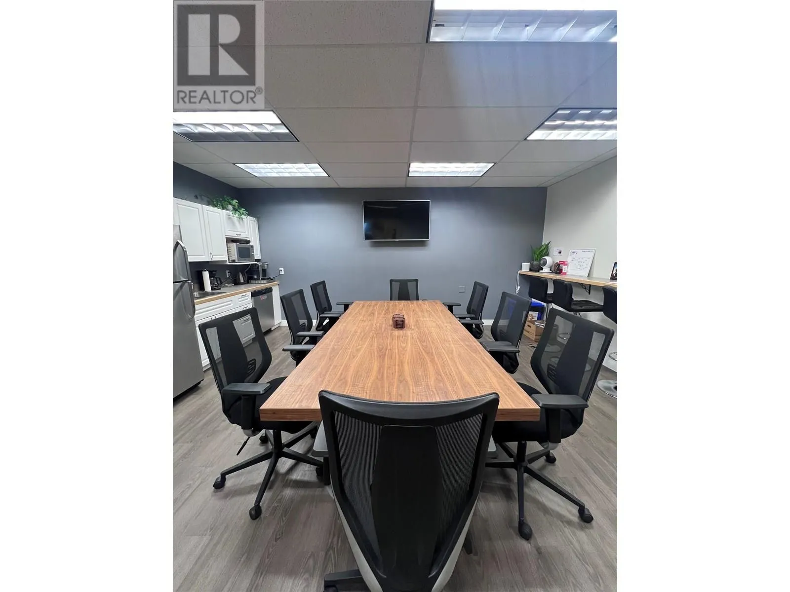 591 Bernard Avenue Unit# 101
