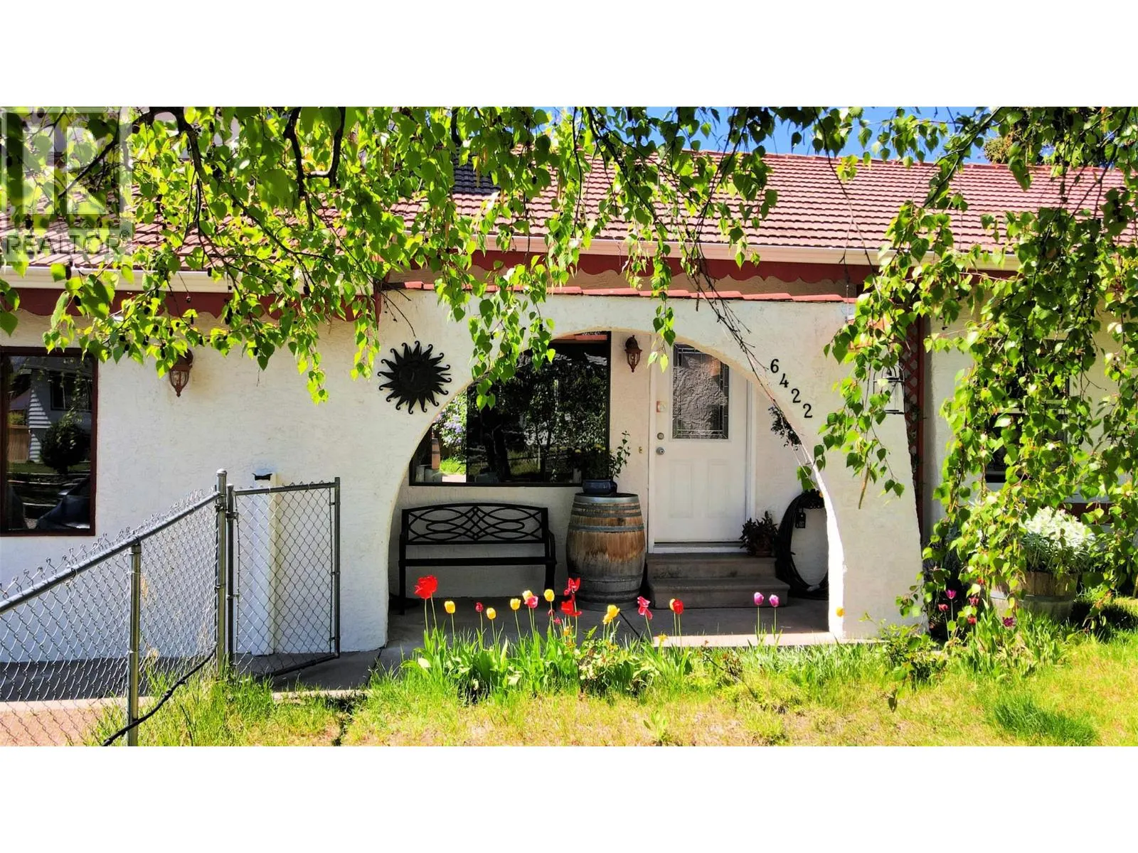 6422 Mack Road