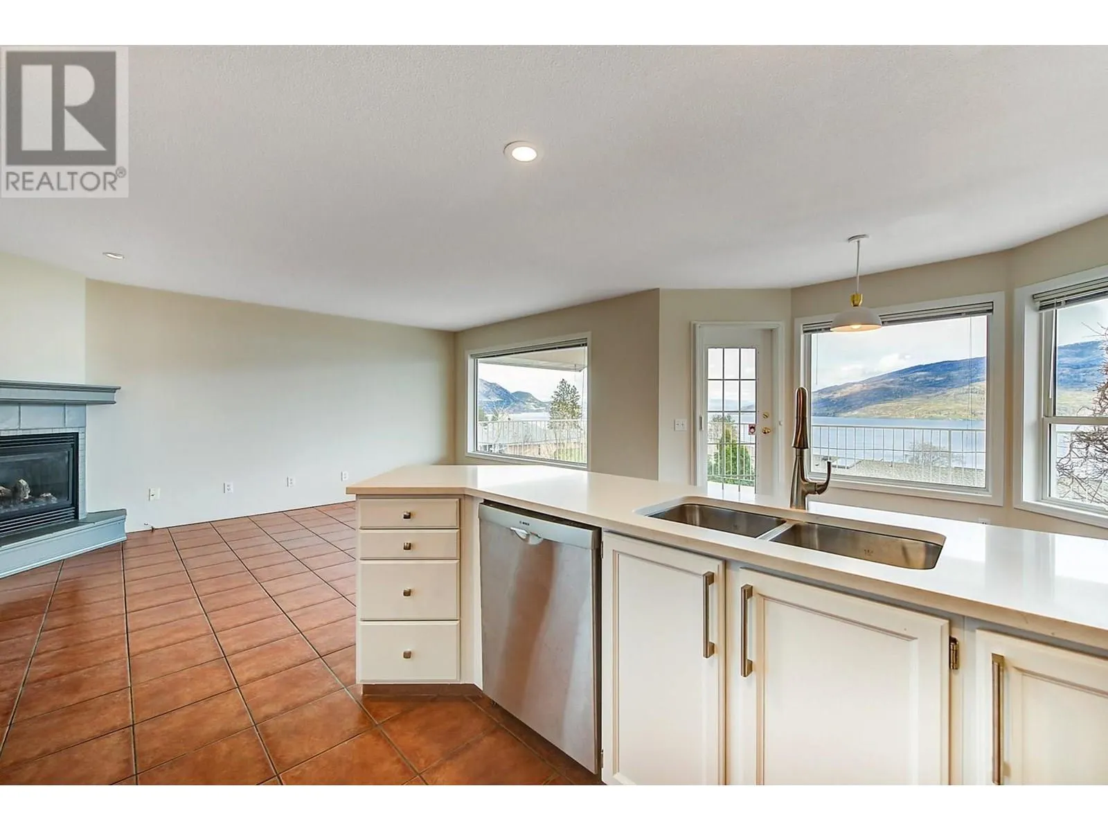 6537 Sherburn Road