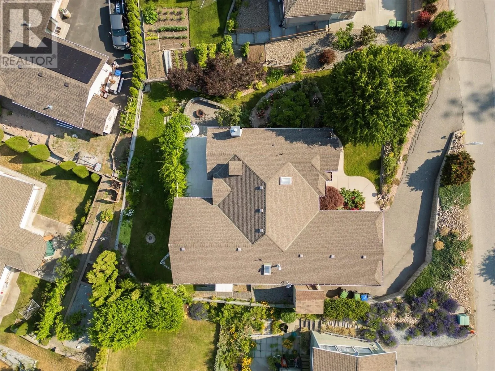 6537 Sherburn Road