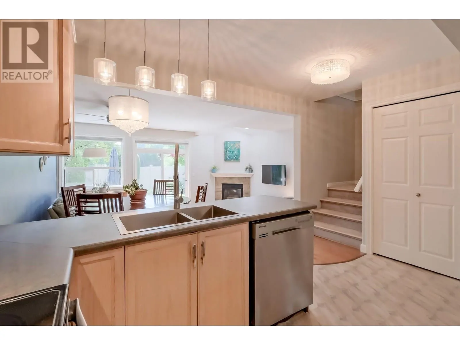 316 Whitman Road Unit# 4