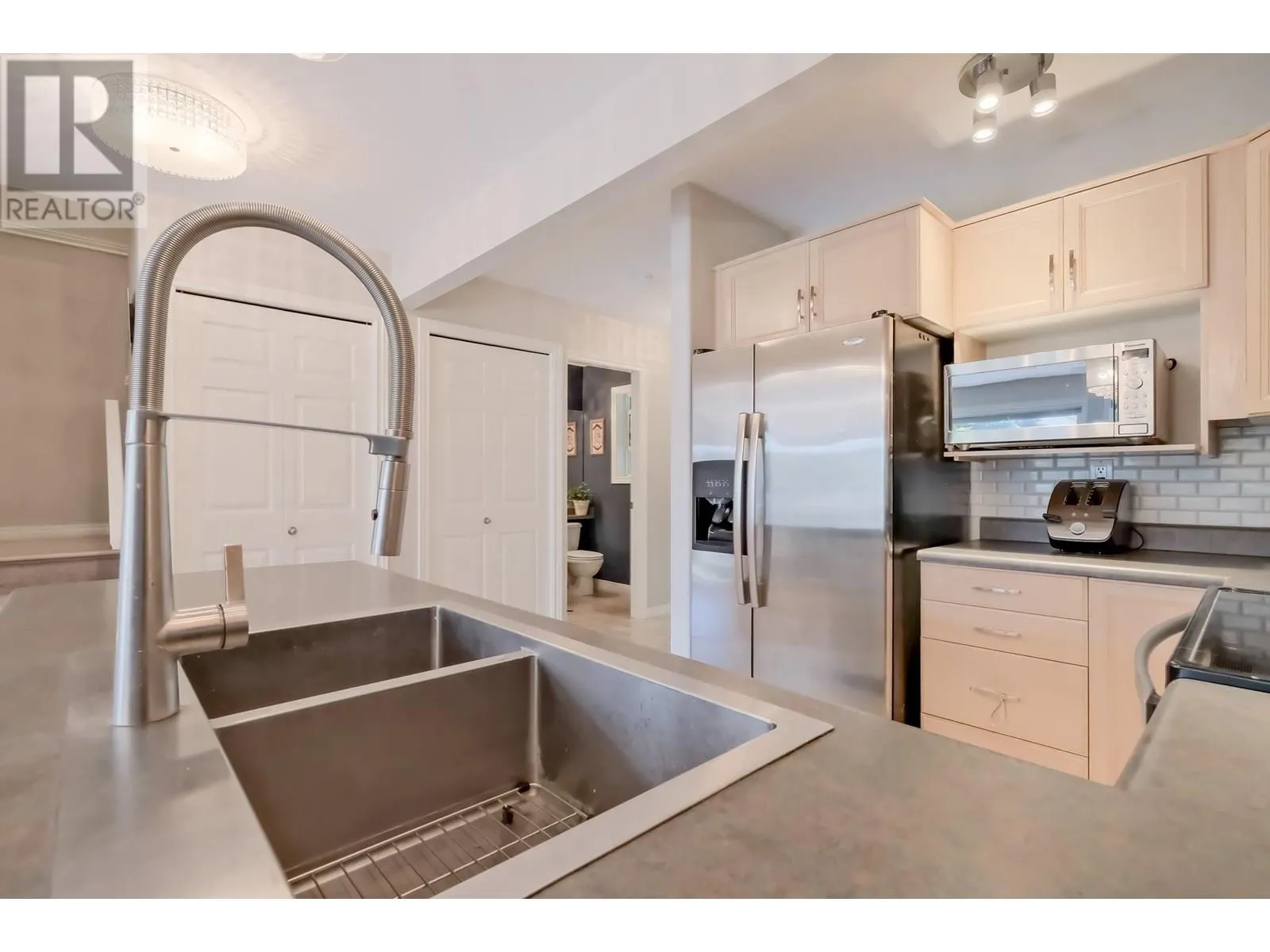 316 Whitman Road Unit# 4