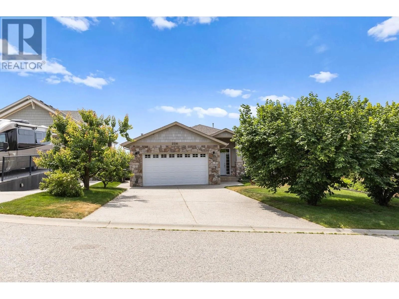 2591 Lake Breeze Court