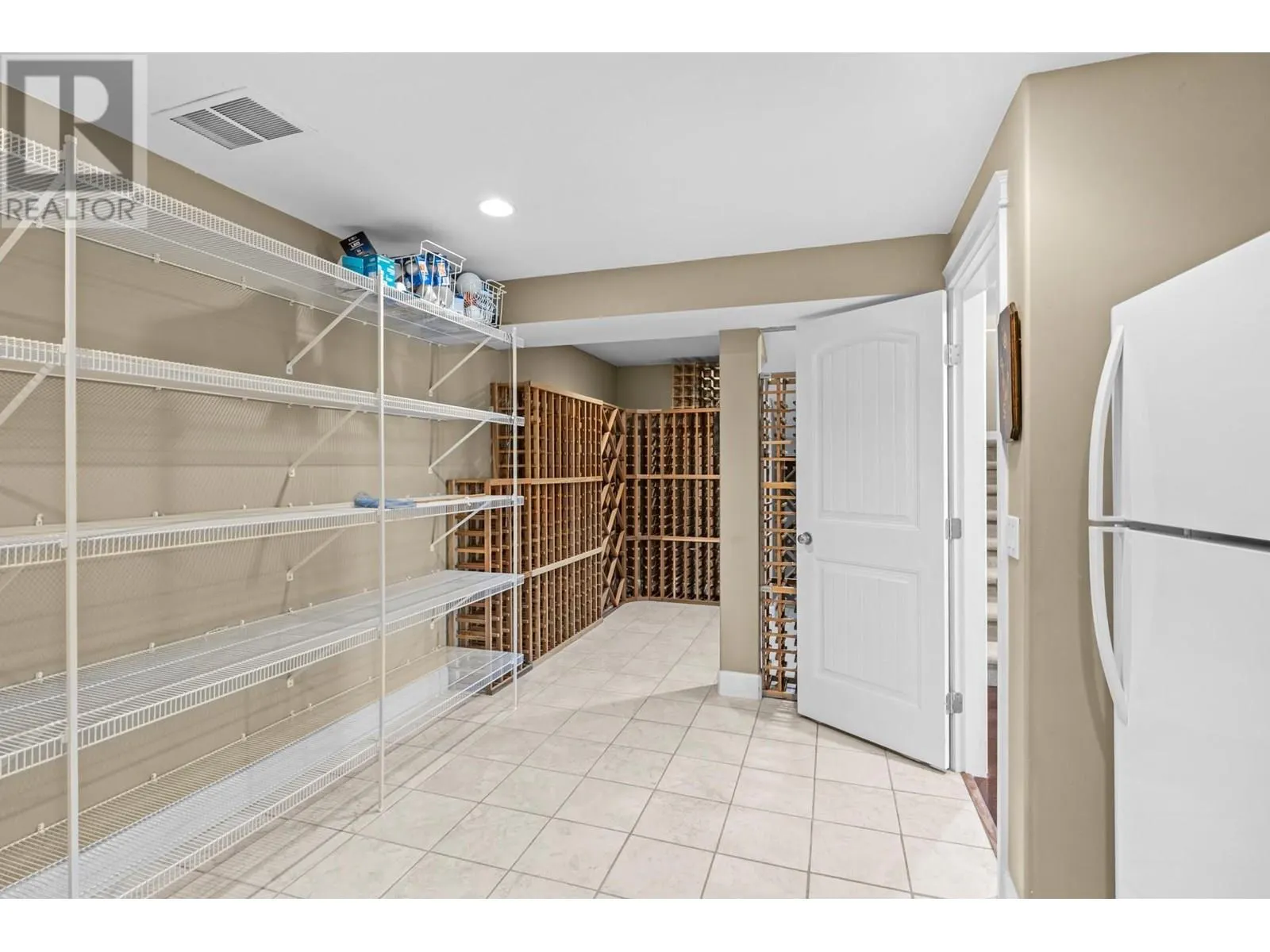 2591 Lake Breeze Court