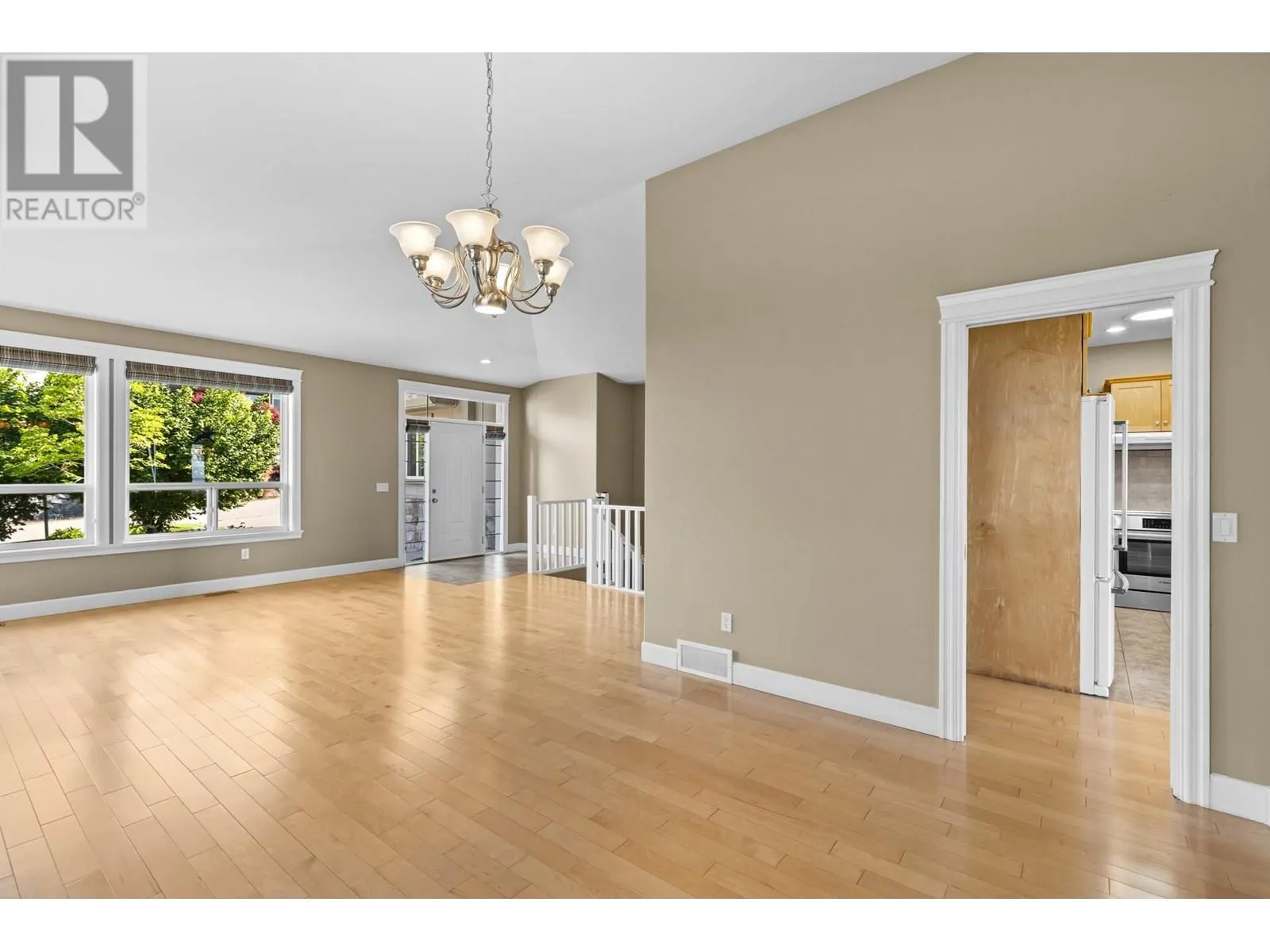 2591 Lake Breeze Court
