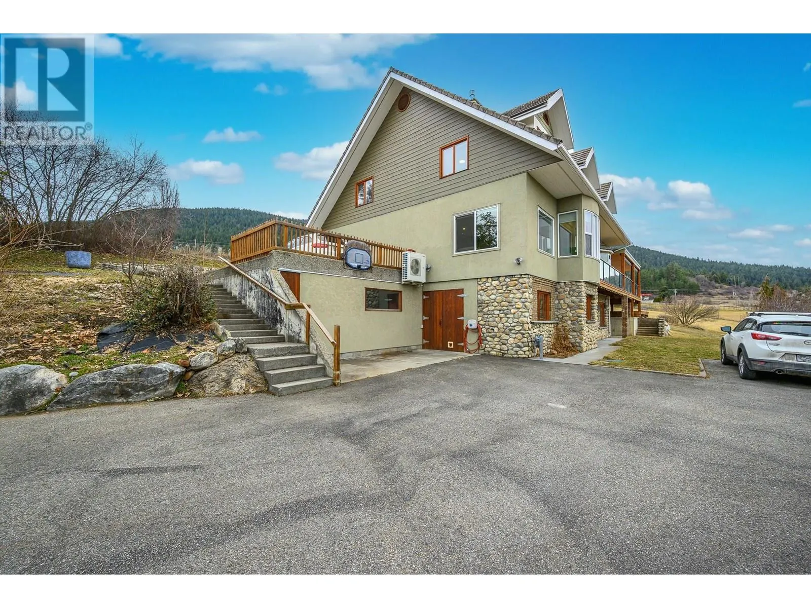 5393 East Vernon Road