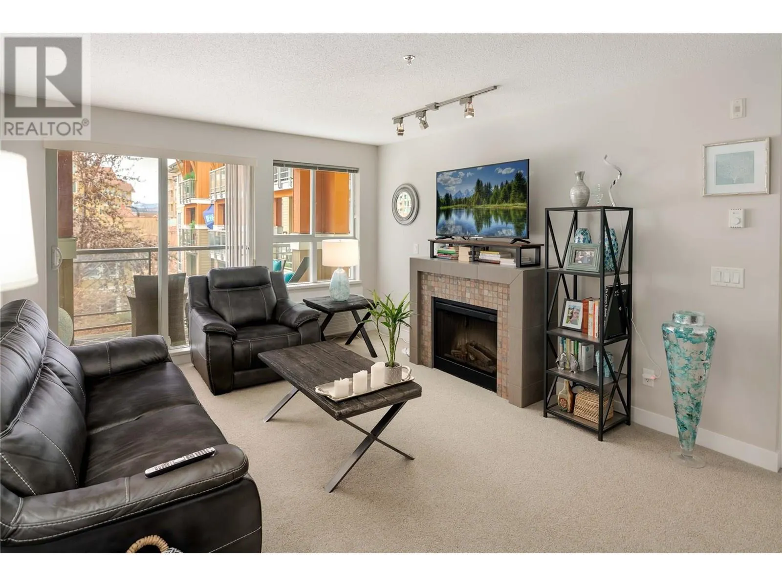 1083 Sunset Drive Unit# 312